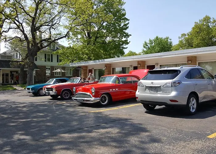Motels Indian Trail