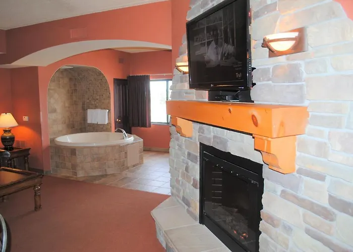 Dog friendly hotels Wisconsin Dells Area Condominiums